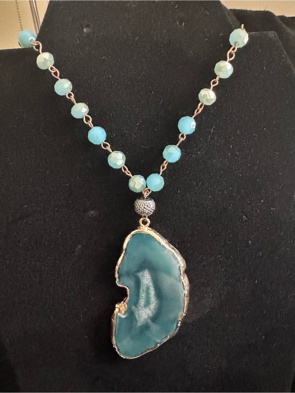 Teal Agate Slice Pendant Necklace - Stella & Ruby